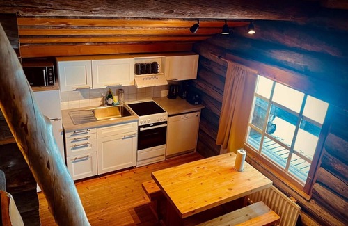 Saariselka Cottage | Authentic Arctic Log Cabin with Sauna – Nature & Comfort in Saariselkä