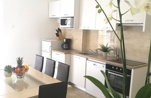 Kastel Gomilica House | Authentic Dalmatian Housen3 bedroom accommodation in Kastel Gomilica