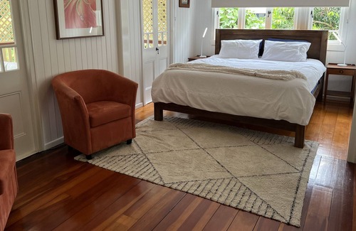 Bardon House | Authentic Queenslander in the heart of Brisbane