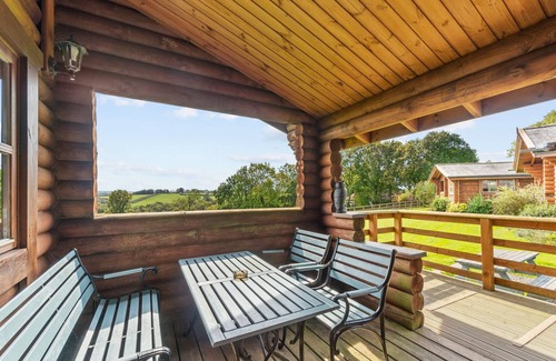 Highampton Cabin | Authentic timber lodge located in Devon's heart at the edge of glorious Dartmoor