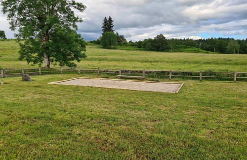 Cros House | Auvergne farmhouse in the heart of nature