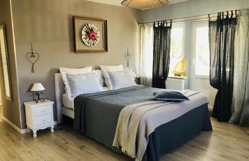 Pierre-Percee Bed & Breakfast | AUX 2 LACS chambres d'hôtes