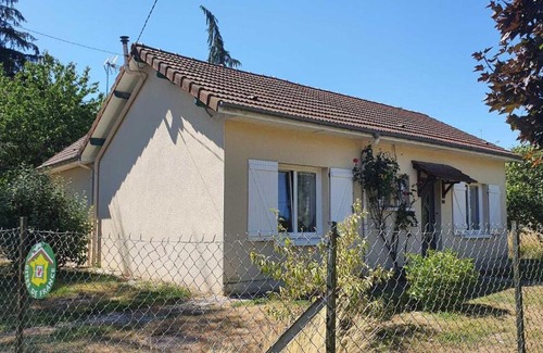 Montcheutin House | Aux trois sapins