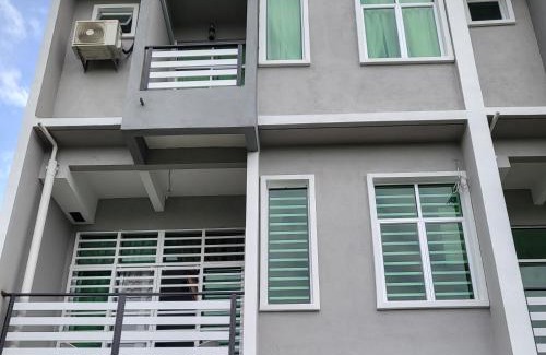 Kampung Seberang Takir House | AVA Homestay Kuala Terengganu Pantai Drawbridge