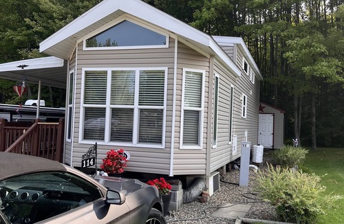 McKean RV Rental | Available in Erie, PA for the week of the Eclipse on April 8th, 2024