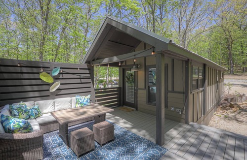 Tracy City Cabin | Avalon at The Retreat at Water's Edge