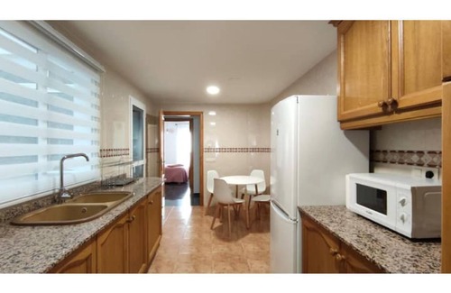 Albaida Condo | Avenue viewpoint