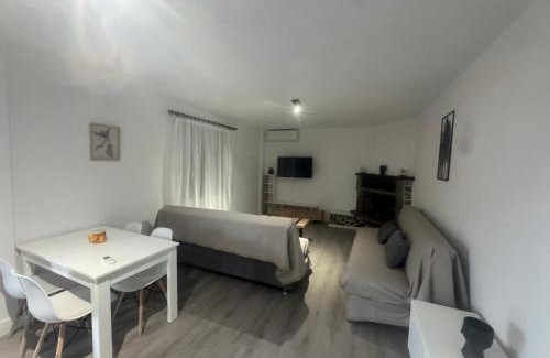Chalcis House | Avlida Garden Lights