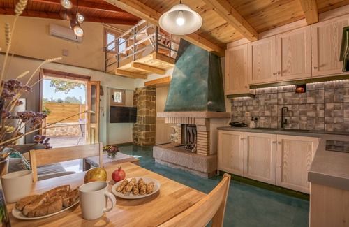 Sirili Villa | Avocado villa Iason - Traditional Cretan destination