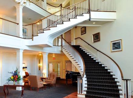 Avon Hotel | Avon Old Farms Hotel