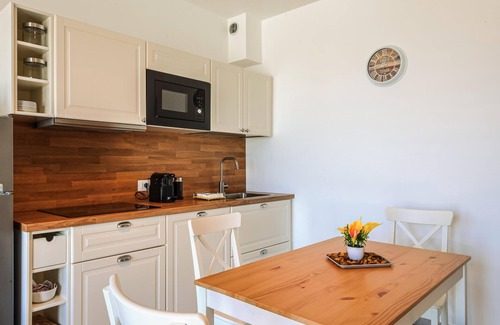 Ponte Rio Apartment | Awesome apartment in Terre Roveresche