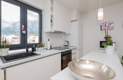 Bidol Apartment | Awesome apartment in Makarska with WiFi
