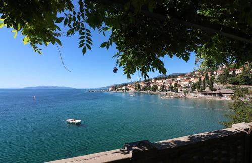 Volosko Apartment | Awesome apartment in Opatija with WiFi