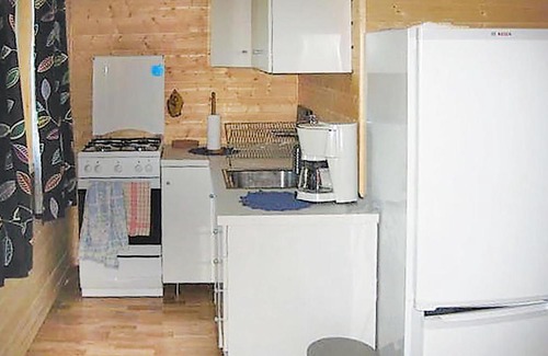 Hitra Apartment | Awesome Apartment In Sandstad With Wifi