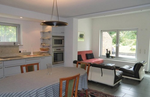Euskirchen House | Awesome home in Euskirchen-Kirchheim