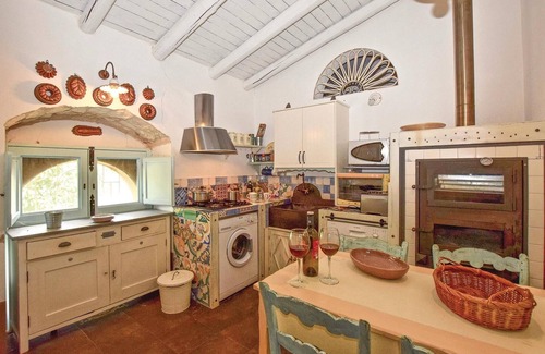 Chiaramonte Gulfi House | Awesome home in Chiaramonte Gulfi RG