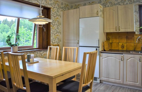 Asarum House | Awesome home in Asarum with WiFi