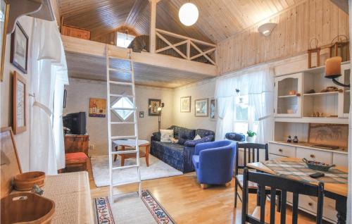 Asensbruk House | Awesome Home In Åsensbruk With Kitchen
