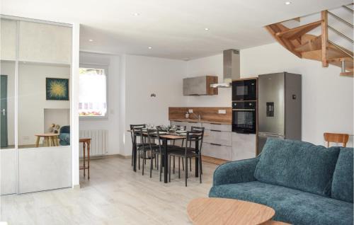 Canihuel House | Awesome Home In Canihuel