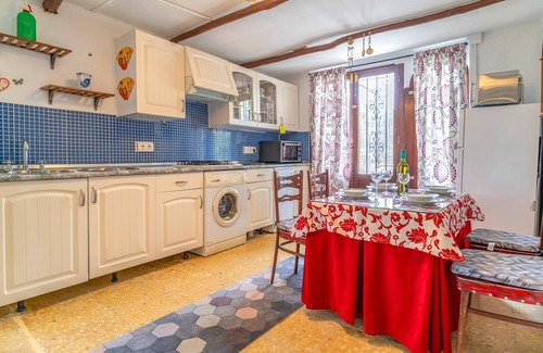 Alcala la Real House | Awesome home in Alcala la Real