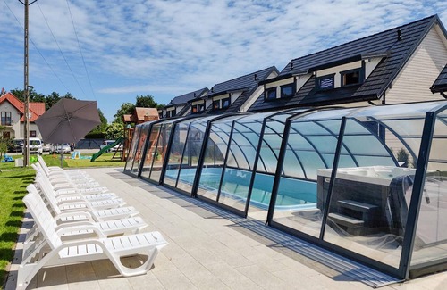 Jantar House | Awesome home in Jantar with sauna