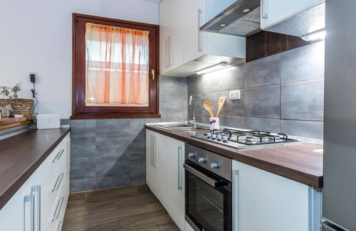 Jezera House | Awesome home in Jezera with WiFi