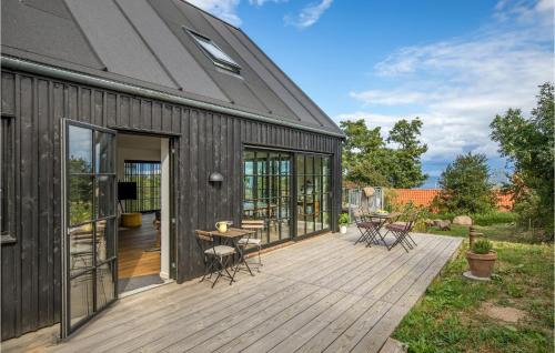 Listed House | Awesome Home In Svaneke With Kitchen