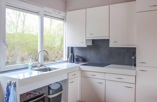 Lith Boat Rental | Awesome ship in Lith with kitchen
