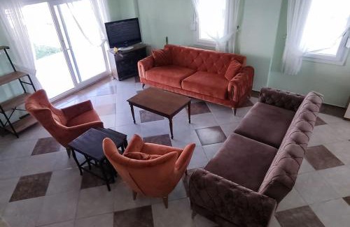Balikesir Villa | Ayvalık Altınova Denize Sıfır Tripleks Yazlıık Villa