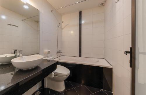 Bui Thi Xuan Hotel | Azumaya Hotel Hai Ba Trung 1