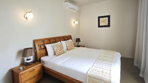 Roches Noires Resort | Azuri Town House 3 Bed Room