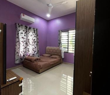 Kuala Terengganu House | AZZR Homestay