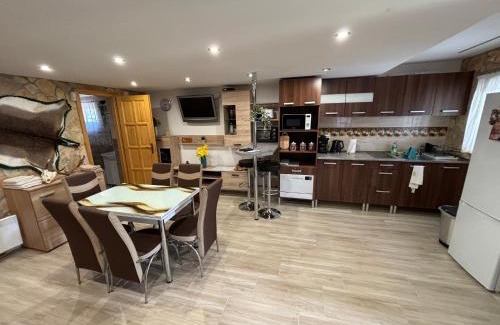Kaposvar Apartment | Bíbic Vendégház