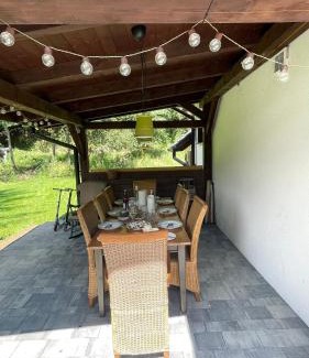 Ujsoy House | Bórówka