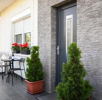 Tokaj House | B-30 Vendégház