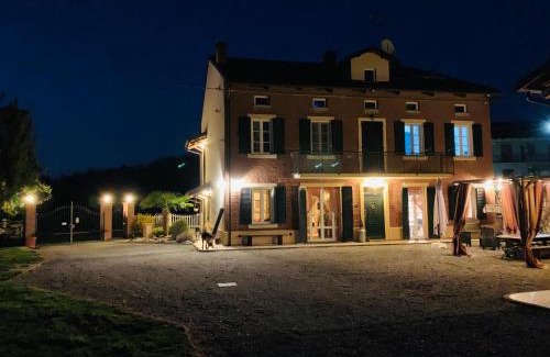 San Damiano dʼAsti Bed & Breakfast | B&B Cascina Martinetta