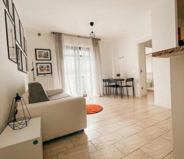 Borgo Maggiore Apartment | B&B Da Noi