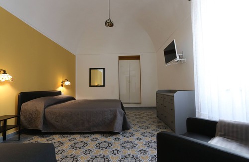 Atessa Bed & Breakfast | B&B Ex Albergo Centrale Atessa a place that has a history