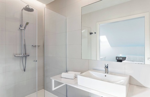 Oiartzun Hotel | B&B Hotel Donostia San Sebastián Aeropuerto