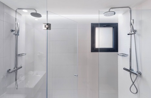 Oiartzun Hotel | B&B Hotel Donostia San Sebastián Aeropuerto