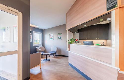 Holtzheim Hotel | B&B HOTEL Strasbourg Aéroport