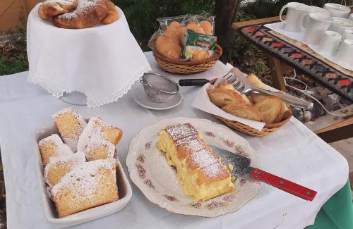 Pozzomaggiore Bed & Breakfast | B&b il Giardino del Barone