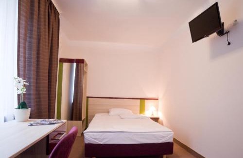 gmina Leszno Bed & Breakfast | B&B Julinek Park