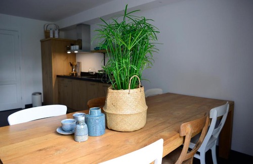 Ijsselmonde Bed & Breakfast | B & B Meet the Dutch
