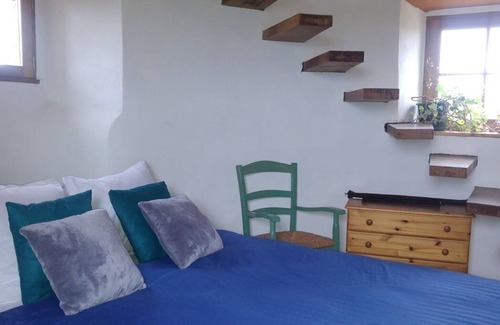 Rochefort-sur-Loire Bed & Breakfast | b&b : old tower with panoramic view over Loirevalley & vineyards (2 personnes)