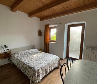 Azeglio Bed & Breakfast | B&B Via Piane Azeglio