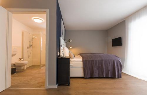 Backnang Bed & Breakfast | B & B Villa Dahlia