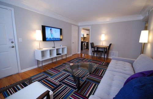 Brookwood Apartment | B2bf Quick Easy Virtual Check In w Free Parking