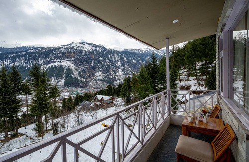 Burwa Cottage | Baan By Snow City Farm