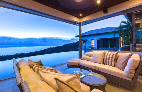 Na Thon Villa | Baan View Talay